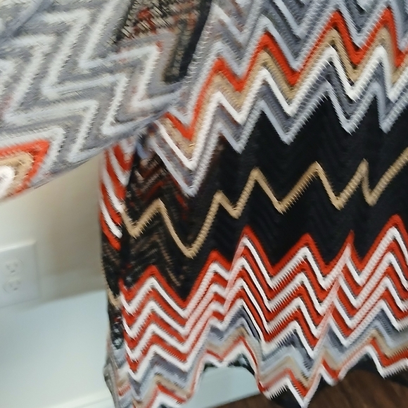 Hot swag women's 2X big zag multi colored long sleeves open front knit cardigan - Picture 8 of 12